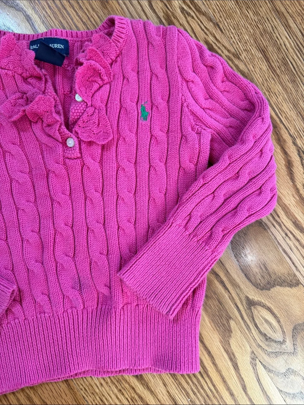 Girl’s Ralph Lauren Sweater. Size 4/4T. Excellent Condition.